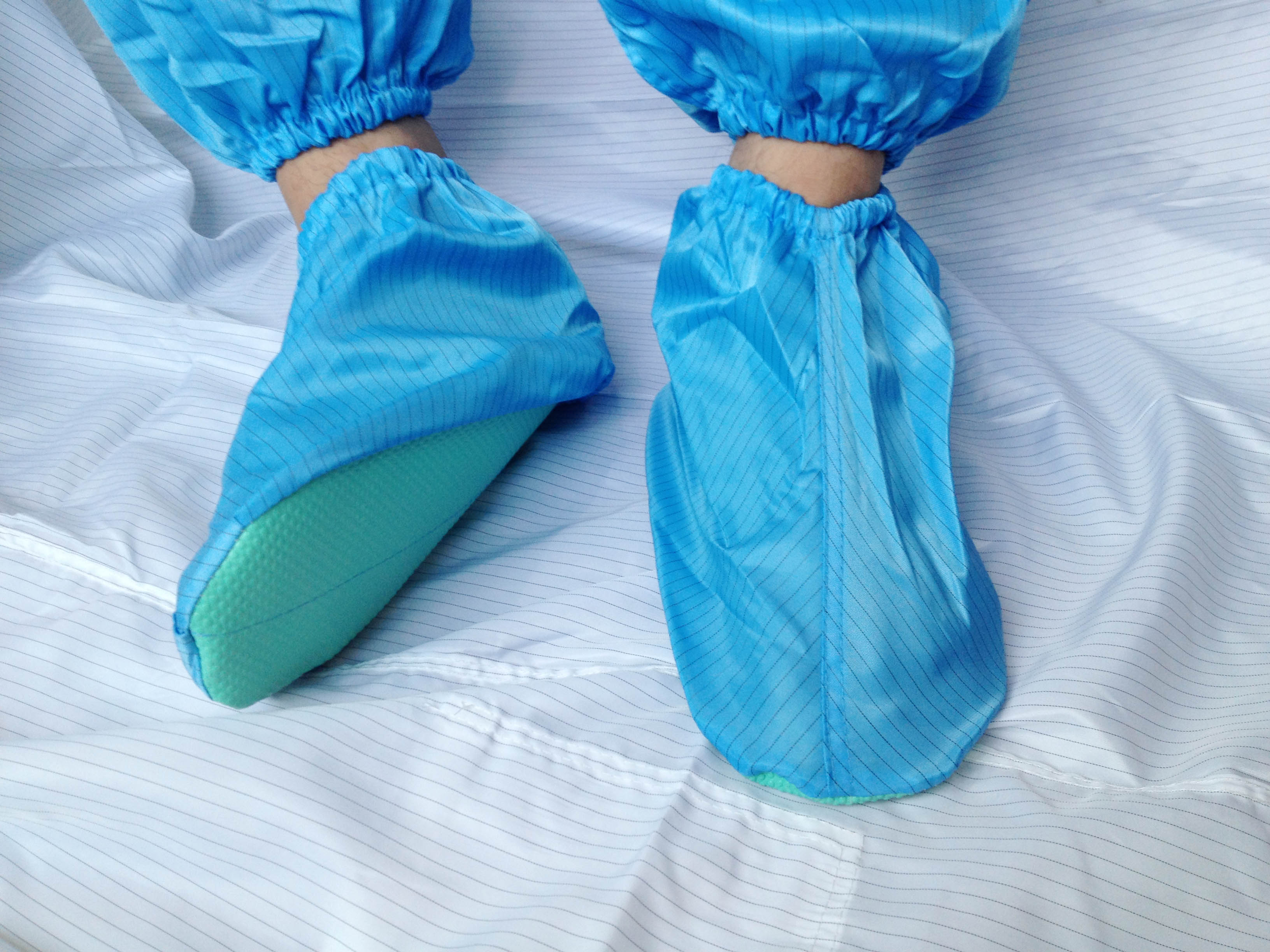 Anti-static cloth shoe cover