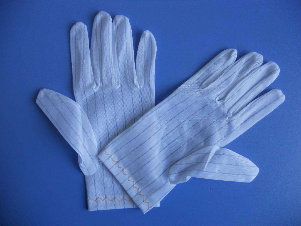 Nitrile Gloves