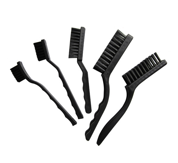 Anti-static brush